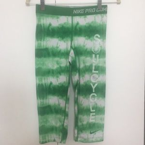 SoulCycle Green/White Tie-Dye Capris | Sz S